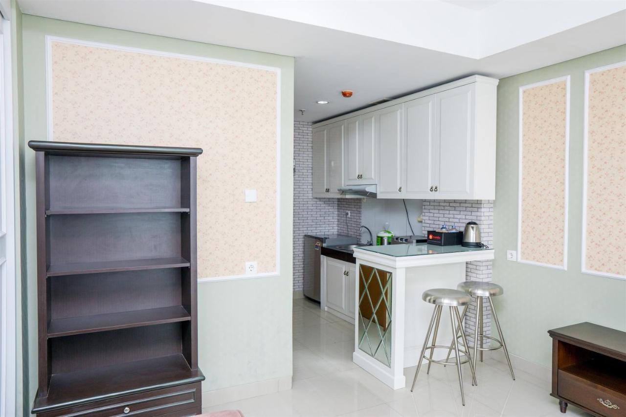 Spacious 1Br Dago Suites Apartment By Travelio Bandung Bagian luar foto