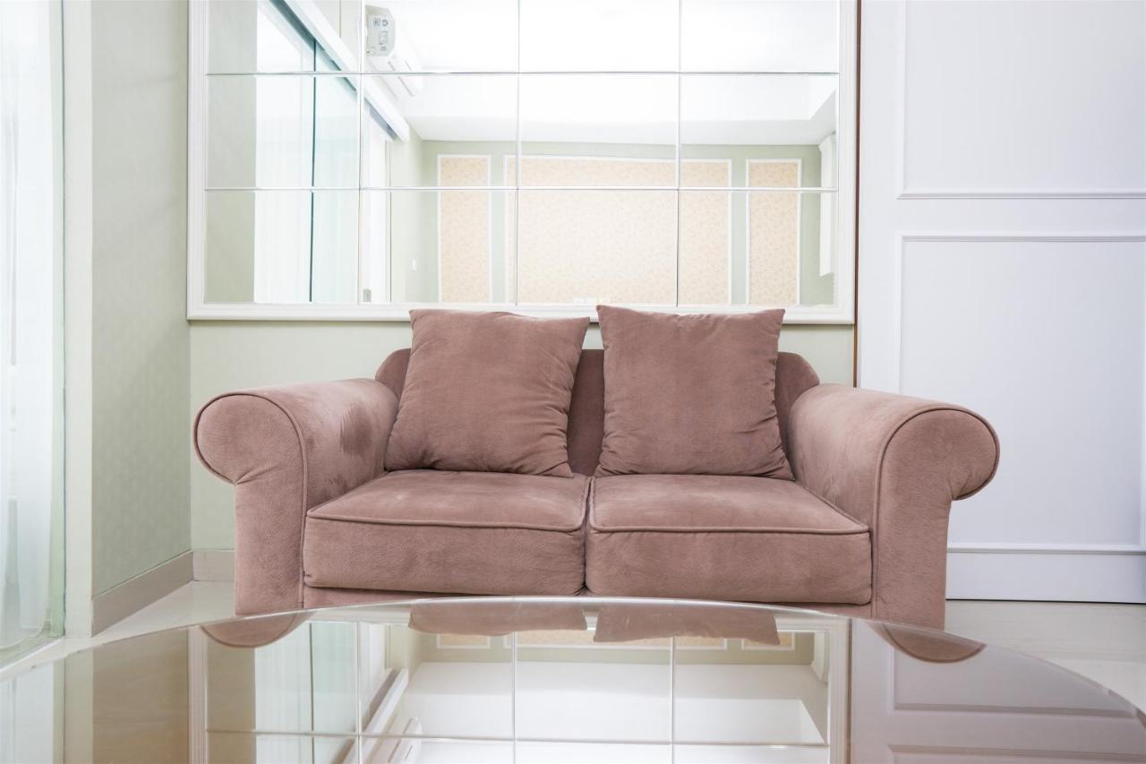 Spacious 1Br Dago Suites Apartment By Travelio Bandung Bagian luar foto