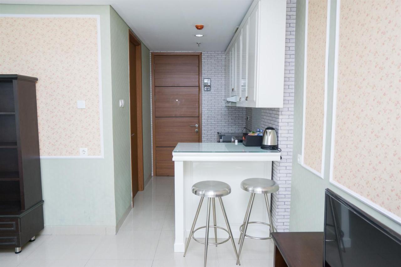 Spacious 1Br Dago Suites Apartment By Travelio Bandung Bagian luar foto